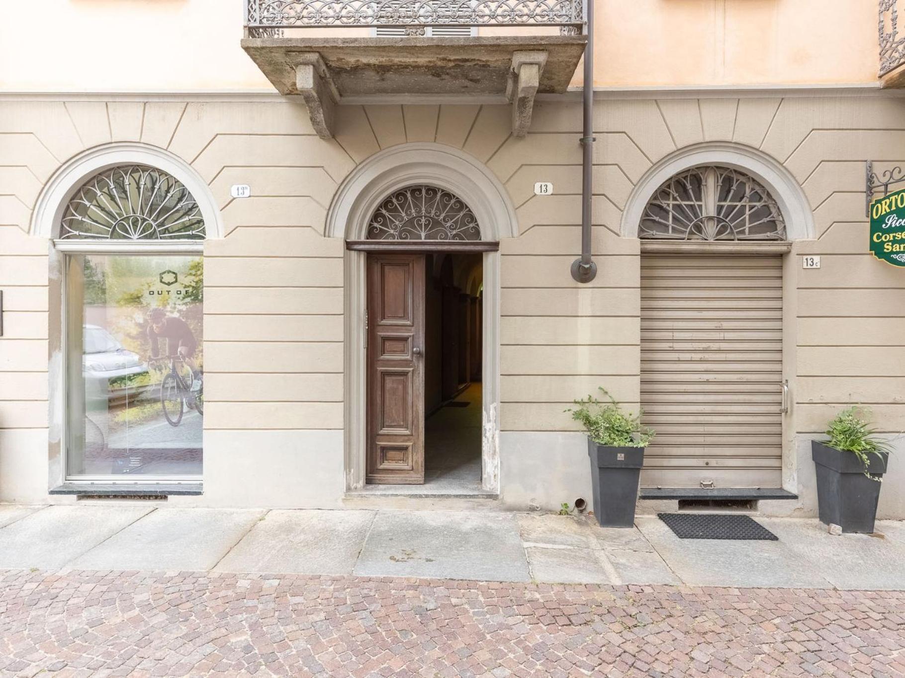 La Barricaia By Holiday World Alba (Piedmont) Exterior foto